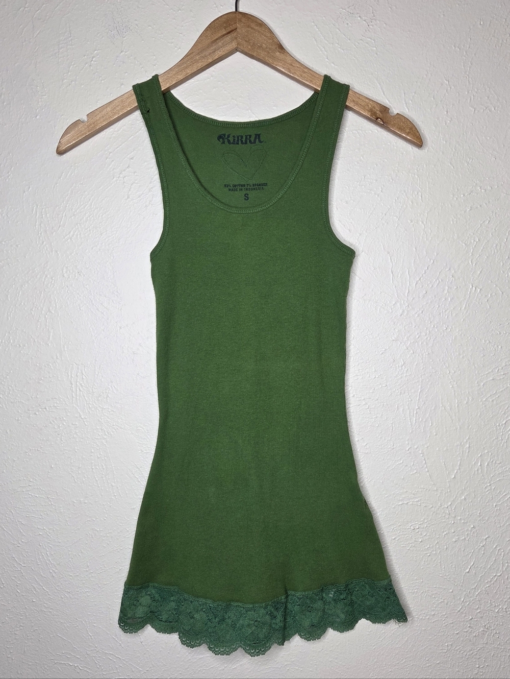 Kirra Green Ribbed Lace Trim Tank Top Small Coquette Fitted Y2K Stretch Flaw